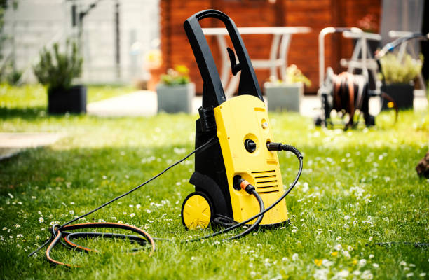 Best Oil Spill Cleanup  in St Charles, MN